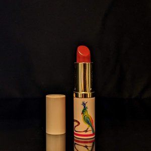 Pretty parrot lipstick